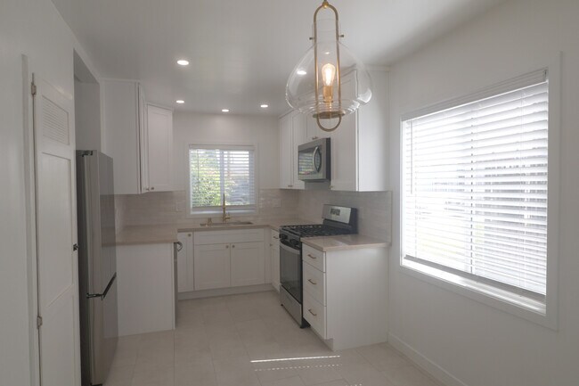 Foto del edificio - 11610 Oxnard St