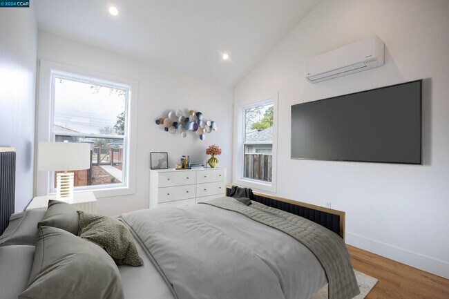 Foto del edificio - 218 Babette Ct