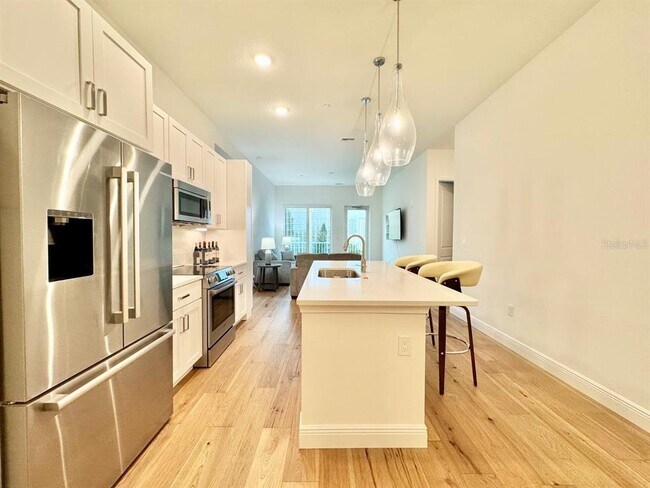 Foto del edificio - 600 3rd Ave S