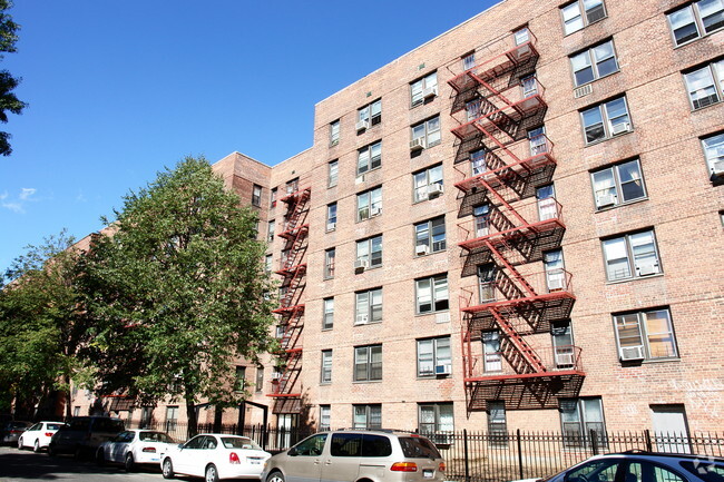 14445 41st Ave, Flushing, NY 11355 - Apartments in Flushing, NY ...