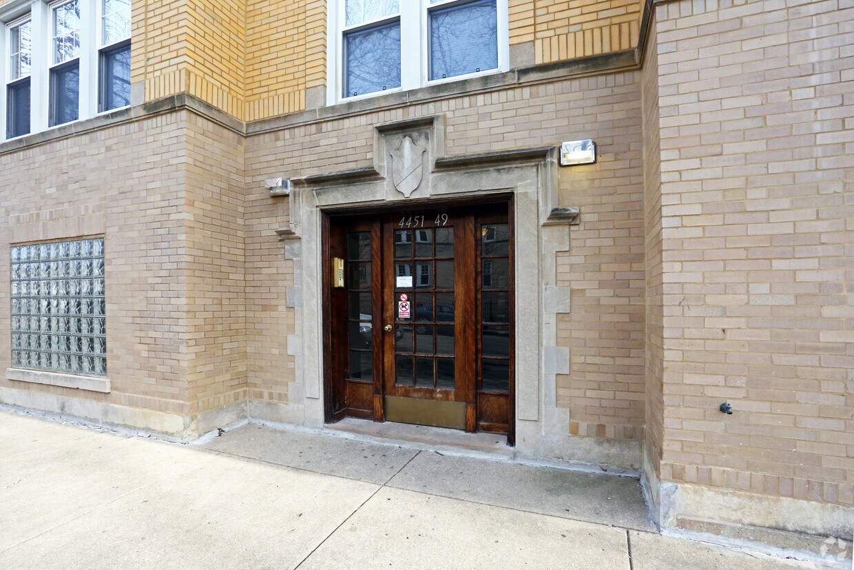 Entrance - 4449-4457 N Lawndale Ave