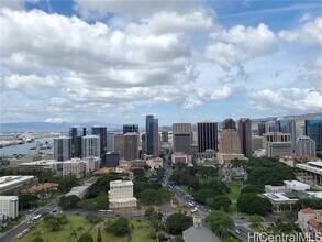 Building Photo - 801 South St