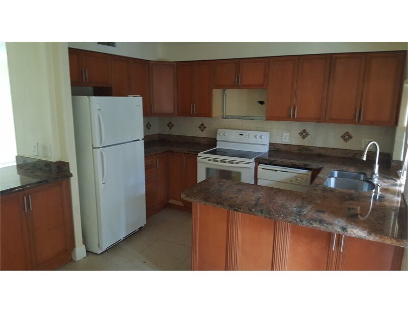 Foto del edificio - 4515 Treehouse Ln