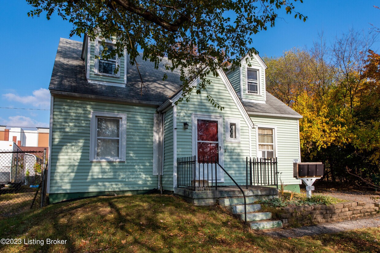 Foto principal - 1807 Neville Dr
