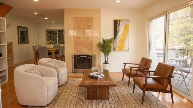 Foto del edificio - 3314 Griffith Park Blvd