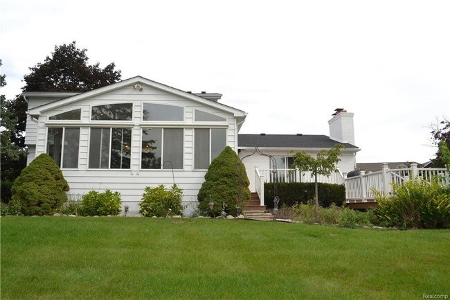 Foto del edificio - 3517 Trentwood Dr