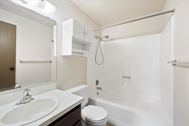 Foto del edificio - 4601 Mallard Ct