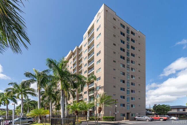 Foto del edificio - 3 Bd 1 Ba 2 tandem Prkg - Paiwa Tower - 94...