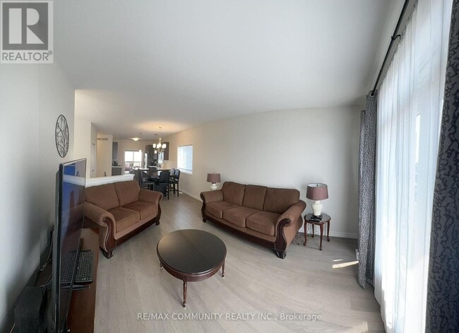 Building Photo - 119 Gavey St