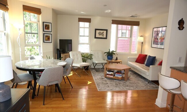 Foto del edificio - 4048 Washington St