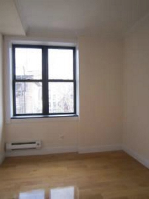 Building Photo - 236 Mott St
