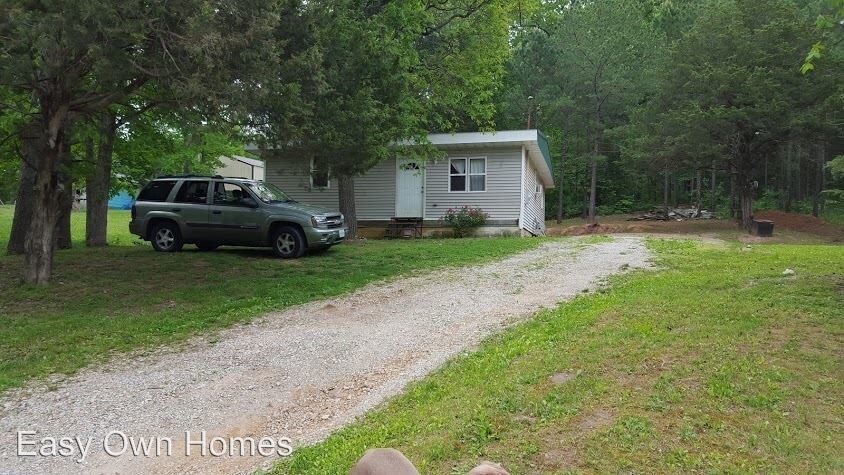 Primary Photo - 20638 Lakeland Dr