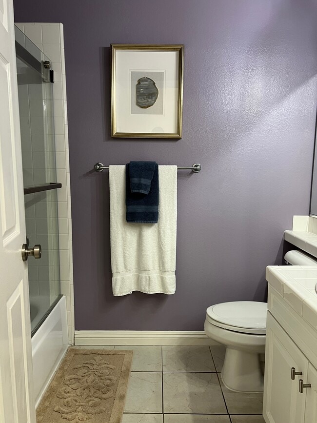 Building Photo - 19457 Surfset Dr