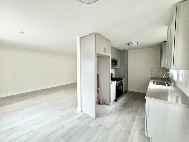 Foto del edificio - 212 S Westlake Ave