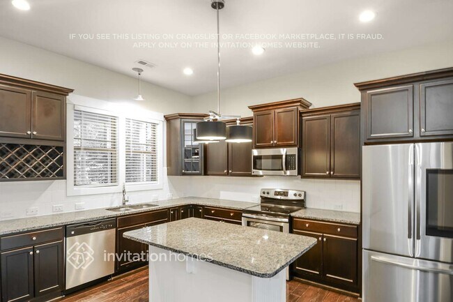 Foto del edificio - 2397 Briar Chapel Pkwy
