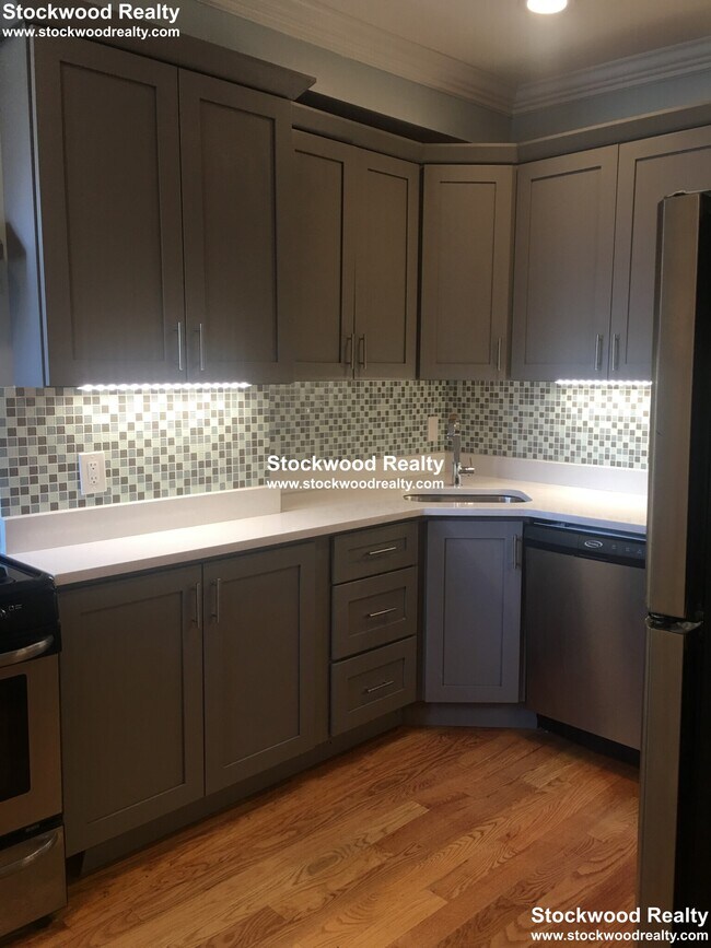 Foto del edificio - 841 Dorchester Ave