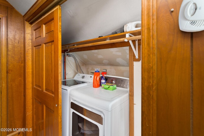 Building Photo - 16 Archertown Rd