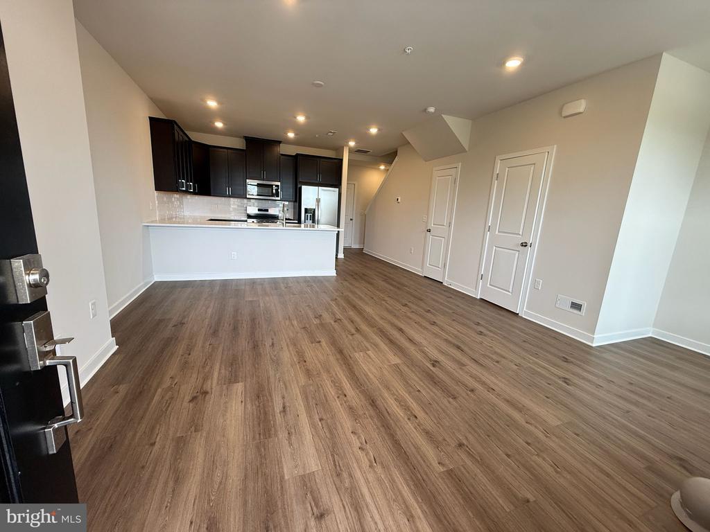 Foto principal - 733 Platinum Dr