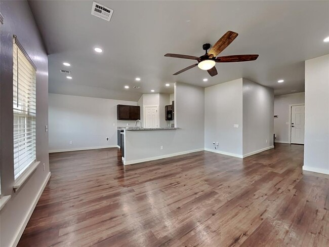 Foto del edificio - 11108 NW 99th St