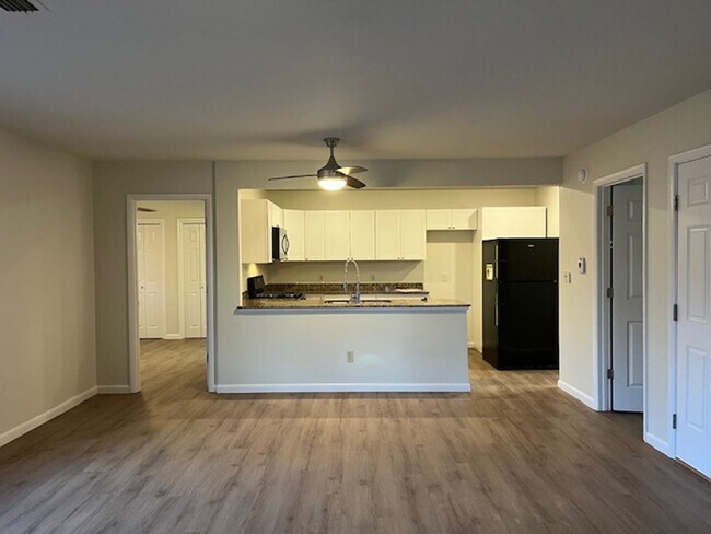 Foto del edificio - Cute 2 Bedroom 2 bath Duplex in Rogers!