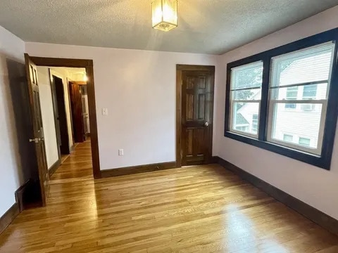 Building Photo - 90 Whiton Ave