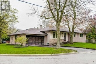 Building Photo - 414 Alper St