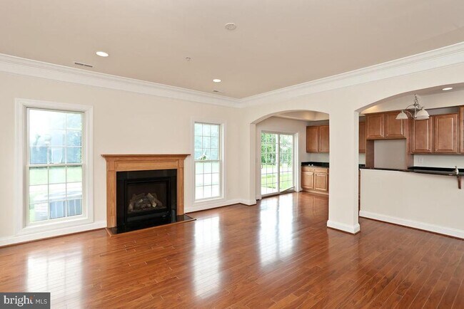 Foto del edificio - 12 Chestnut Woods Dr