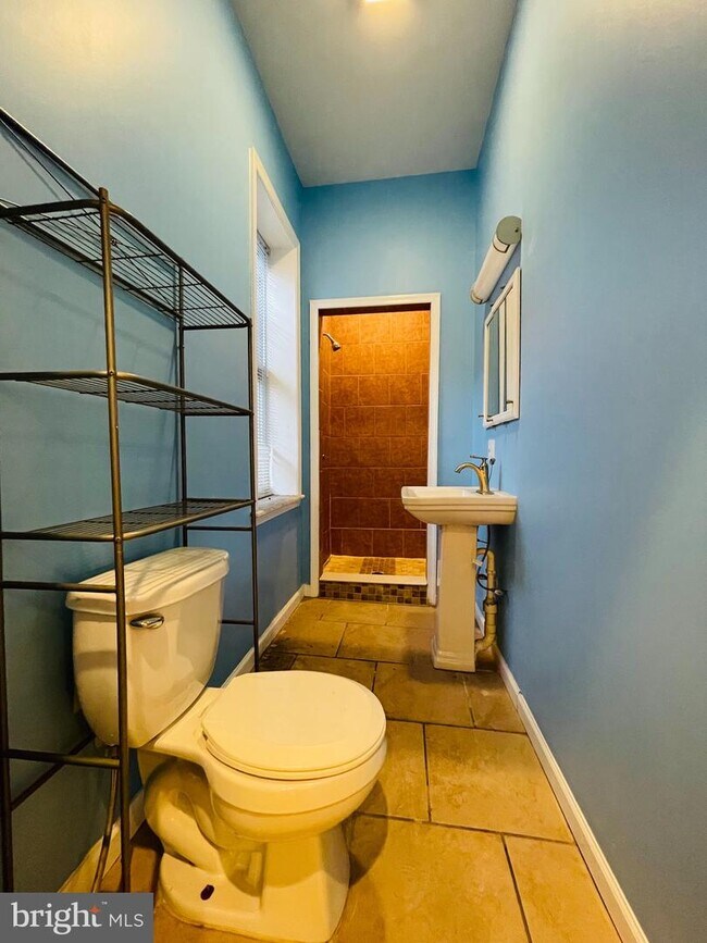 Foto del edificio - 942 W Susquehanna Ave