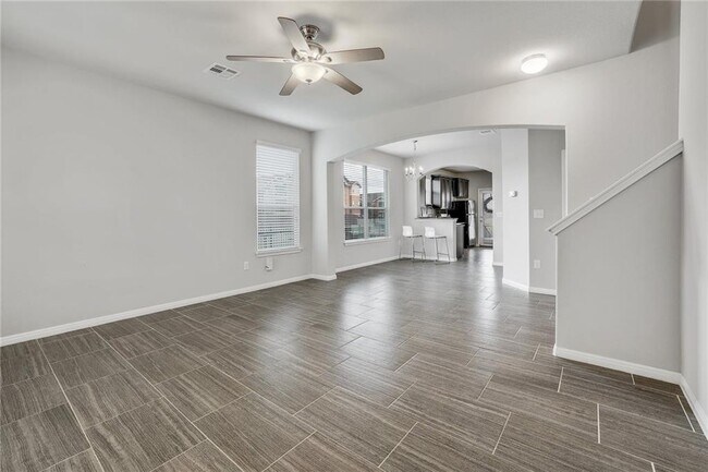 Foto del edificio - 525 N Heatherwilde Blvd