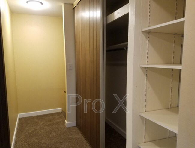 Foto del edificio - 3000 N Joplin St