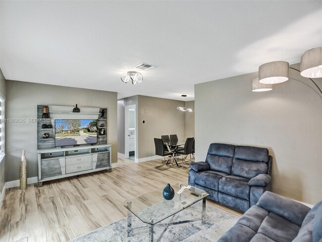 Foto del edificio - 491 SE 23rd Ave