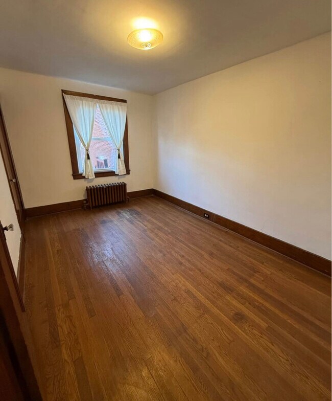 Foto del edificio - 333-335-335 2nd St