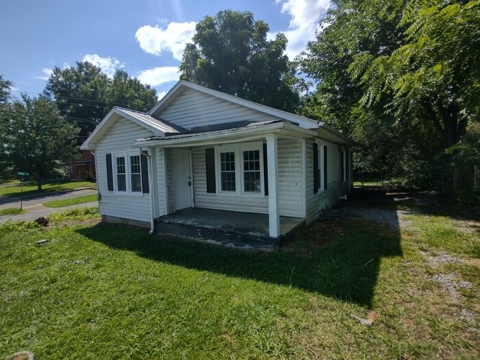Foto principal - Renovated Cottage for Lease