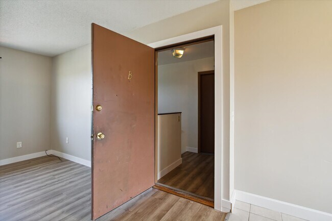 Foto del edificio - 2445 S Isabella Rd