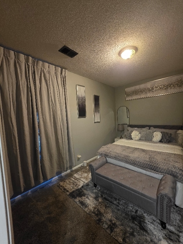 Foto principal - 3130 Freeman Ave