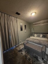 Building Photo - 3130 Freeman Ave