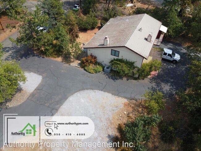 Building Photo - 4 br, 2.5 bath House - 17777 Ranchera