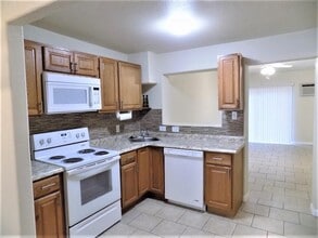 Building Photo - 1111 3rd Ave N