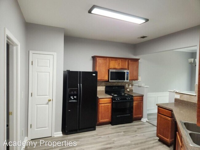 Building Photo - 3 br, 2.5 bath House - 1909 Lake Heights C...