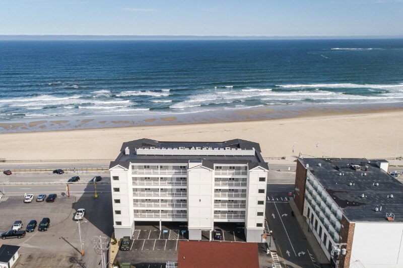 Primary Photo - 315 Ocean Blvd