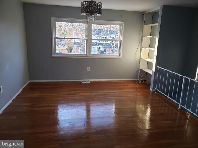 Foto del edificio - 3508 Halloway S