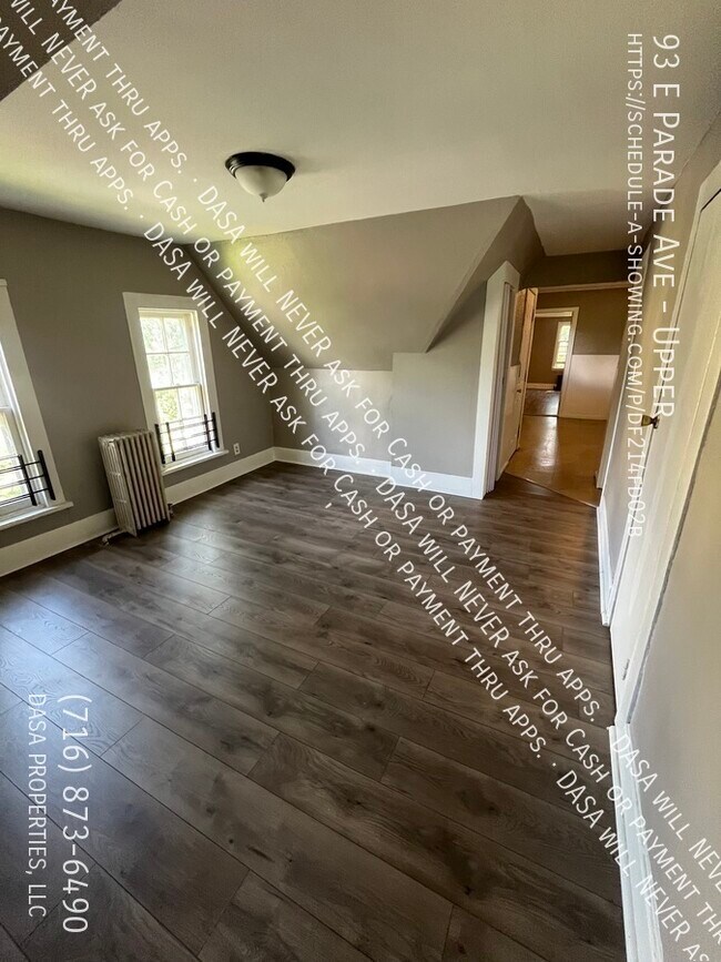 Building Photo - 93 E Parade Ave