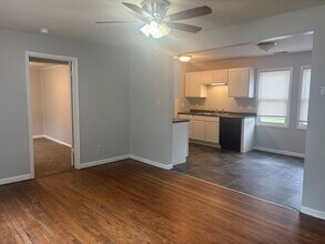 Building Photo - 4416 S Cherry Ave