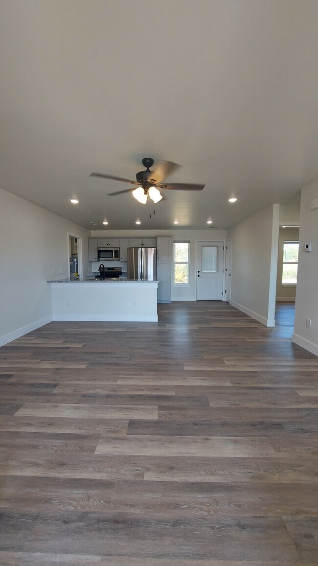 Foto del edificio - 517 Eagle St