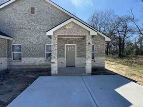 Building Photo - 17494 Deep Woods Trail