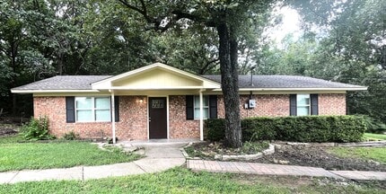 Building Photo - 15795 County Rd 1570