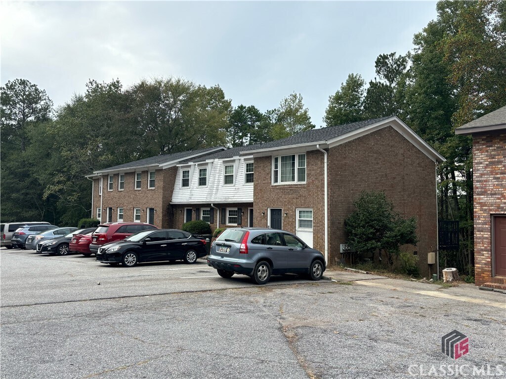 Foto principal - 180 Chalfont Ln