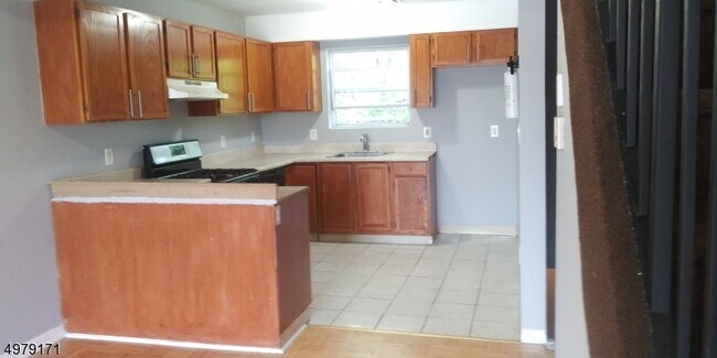 Foto del edificio - 1310 Springfield Ave