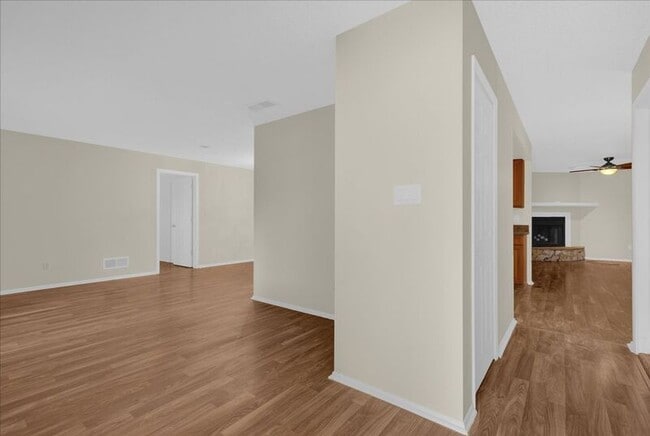 Building Photo - 1531 Elf Stone Dr