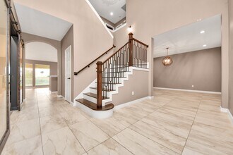Building Photo - 3210 Shadowwalk Dr
